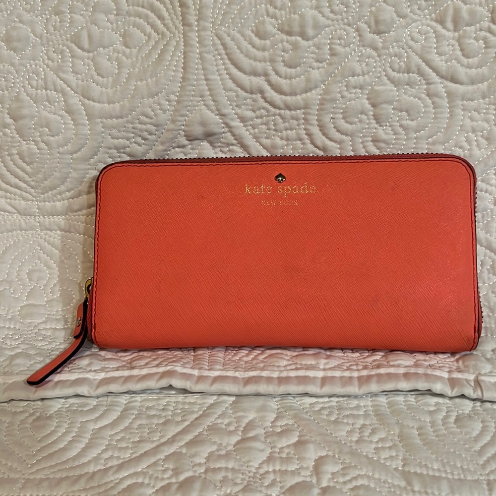 Kate Spade large zip up wallet